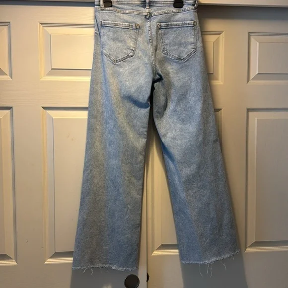 Kensie " The Kaya” wide legged jeans - Picture 3 of 3